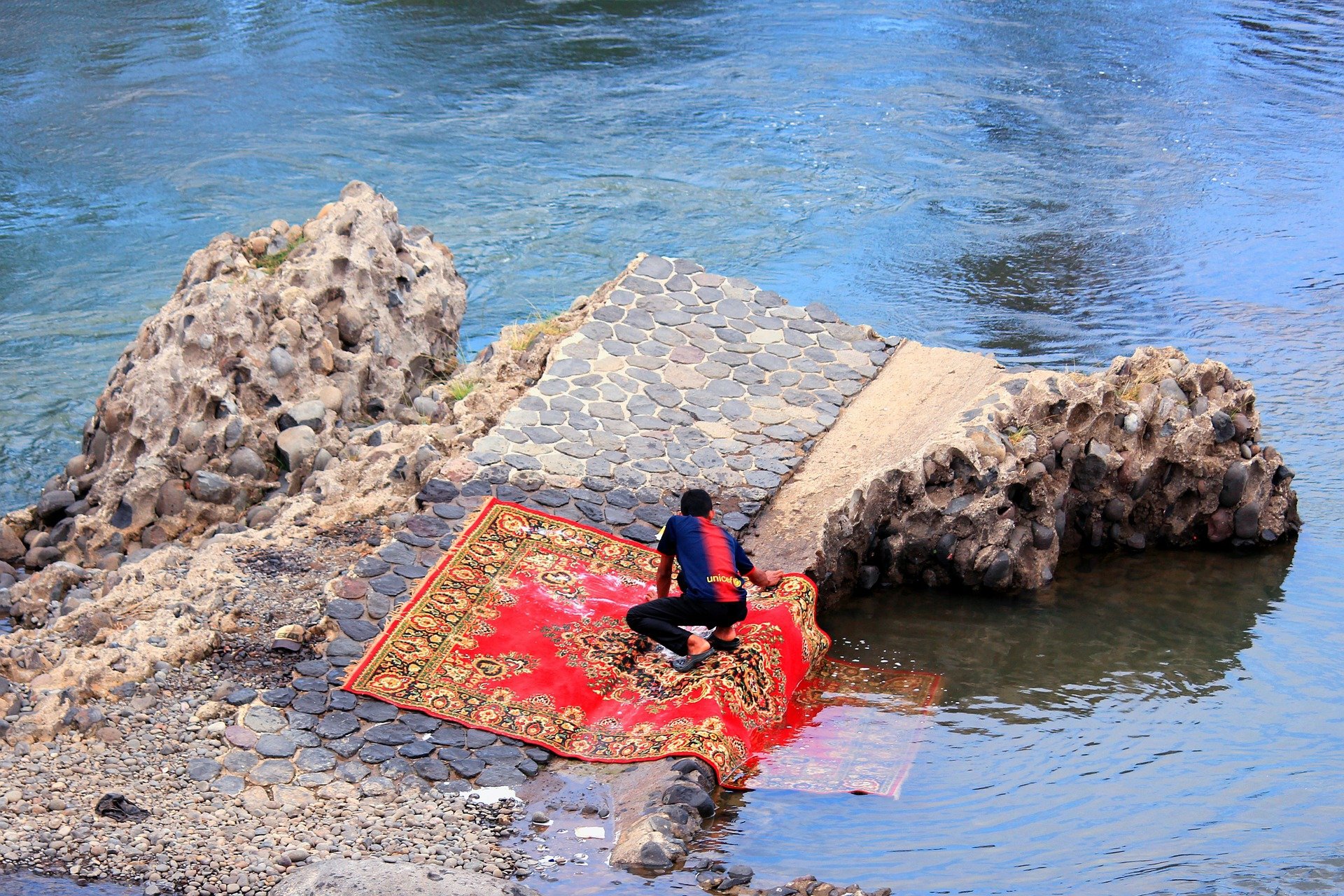 affordable handmade Persian rugs