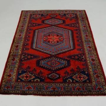 traditional area rug