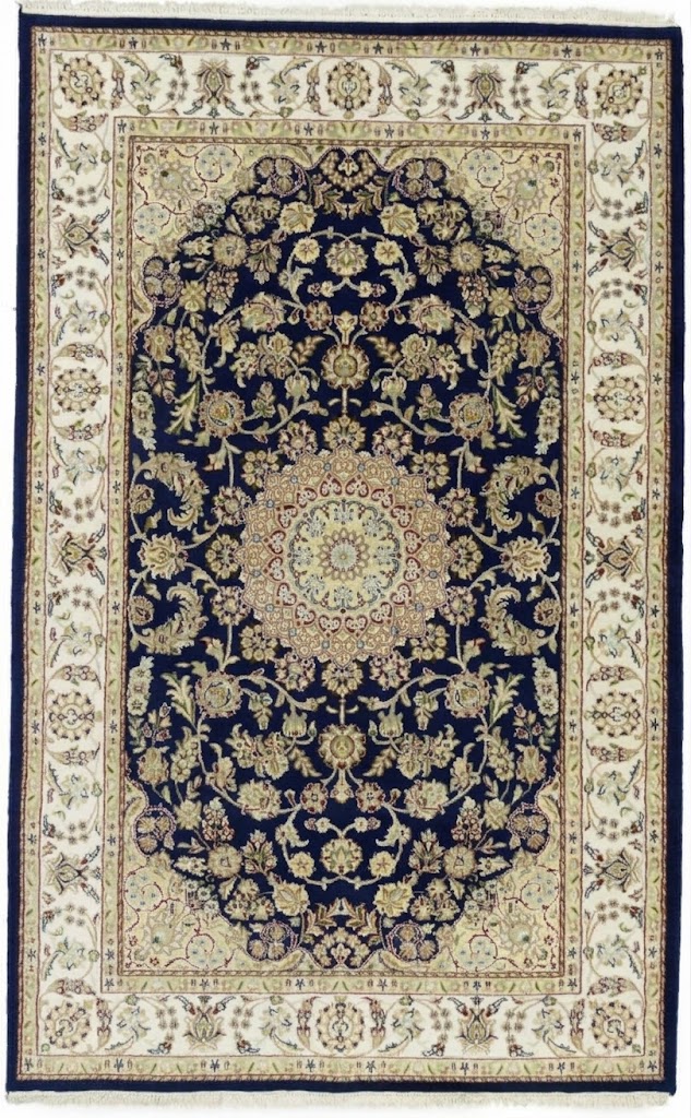 Dark Navy Floral 5X7 Indo-Nain Oriental Rug - Image 1