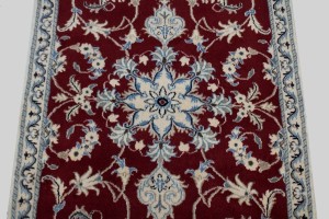 Red Traditional 3X5 Nain Kashmar Persian Rug