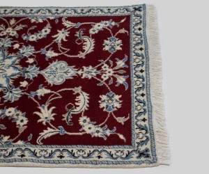 Red Traditional 3X5 Nain Kashmar Persian Rug