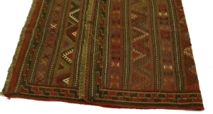 Tribal 4X7 Sumak Persian Rug