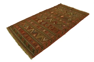 Tribal 4X7 Sumak Persian Rug