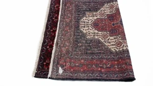 Vintage Red Geometric 4X5 Bidjar Persian Rug