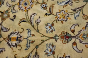 Vintage Beige Traditional 8X11 Kashan Persian Rug