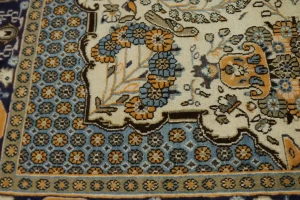 Vintage Cream Pictorial 5X9 Shahreza Persian Rug