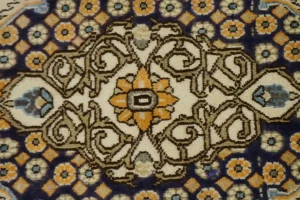 Vintage Cream Pictorial 5X9 Shahreza Persian Rug