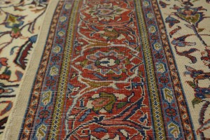 Vintage Cream Floral 8X11 Sarouk Persian Rug