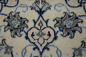 Cream Classic 3X4 Nain Persian Rug