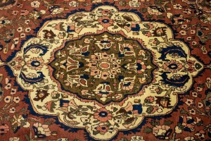 Vintage Rusty Brown Floral 7X10 Bakhtiari Persian Rug