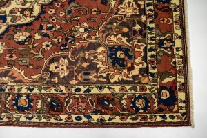 Vintage Rusty Brown Floral 7X10 Bakhtiari Persian Rug