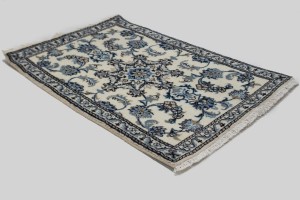 Cream Floral Classic 3X4 Nain Persian Rug