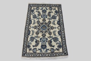 Cream Floral Classic 3X4 Nain Persian Rug