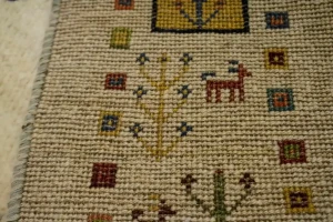 Vintage Cream Tribal 4X6 Gabbeh Persian Rug