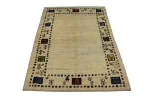 Vintage Cream Tribal 4X6 Gabbeh Persian Rug