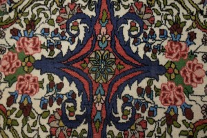 Cream Floral Pictorial 2'6X4 Bidjar Halvaei Persian Rug