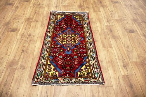 2'7 x 4'8 Hand Knotted Hamedan Geometric Persian Wool Rug