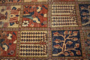 Antique Distressed Muted Tribal 7X11 Bakhtiari Persian Rug