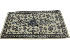 Cream Floral Classic 2'4X4'5 Nain Persian Oriental Rug