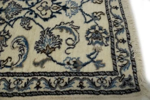 Cream Floral Classic 2'4X4'5 Nain Persian Oriental Rug