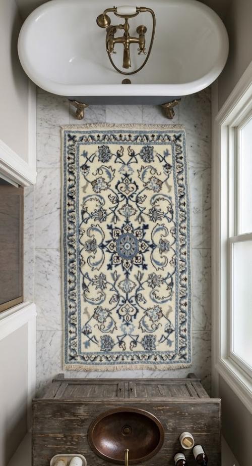 Cream Classic Floral 2'4X4'6 Nain Persian Rug