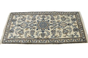 Cream Classic Floral 2'2X4'7 Nain Persian Rug