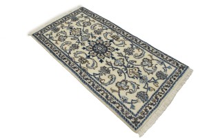 Cream Classic Floral 2'2X4'4 Nain Persian Rug