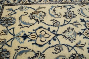 Cream Classic Floral 2'2X4'9 Nain Persian Rug