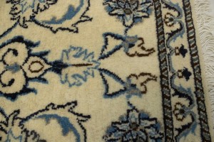 Cream Classic Floral 2'2X4'9 Nain Persian Rug