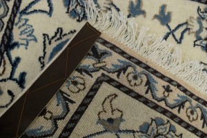 Cream Classic Floral 2'3X4'7 Nain Persian Rug