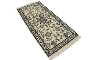 Cream Classic Floral 2'3X4'7 Nain Persian Rug