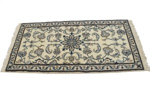 Cream Classic Floral 2'3X4'7 Nain Persian Rug