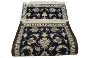 Navy Blue Classic Floral 2'4X4'6 Nain Persian original Rug
