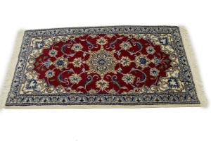 Red Floral Classic 2'2X4'2 Nain Persian Rug