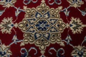 Red Floral Classic 2'2X4'2 Nain Persian Rug