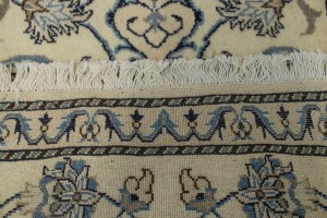 Cream Floral Classic 2'4X4'7 Nain Persian Rug