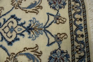 Cream Floral Classic 2'4X4'5 Nain Persian Rug