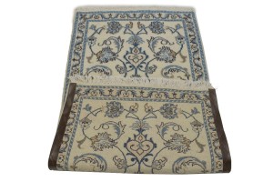 Cream Floral Classic 2'4X4'7 Nain Persian Rug