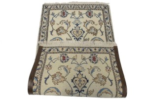 Cream Floral Classic 2'3X4'7 Nain Persian Rug