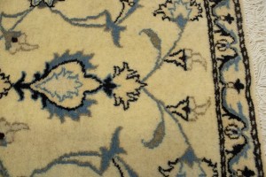 Vanilla Cream Floral Classic 3X5 Nain Persian Rug