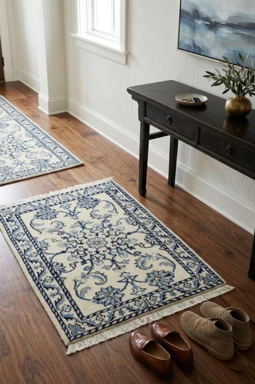 Cream Traditional 2X3 Nain Kashmar Persian Rug