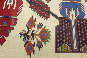 Cream Tribal 4X7 Sumak Persian Rug