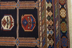 Plum Tribal 4'4X7'5 Sumak Persian Oriental Rug