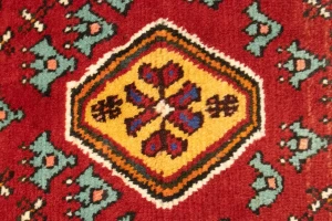 Scarlet Red Tribal 3'5X4'9 Shiraz Persian Rug