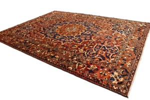 Antique Rusty Red Tribal 9X13 Bakhtiari Persian Rug