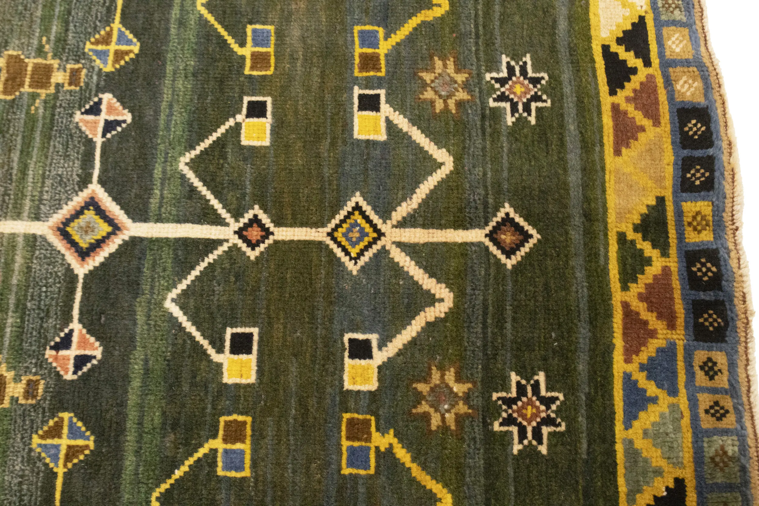 Vintage Gray & Olive Pictorial 4X7 Shiraz Persian Rug