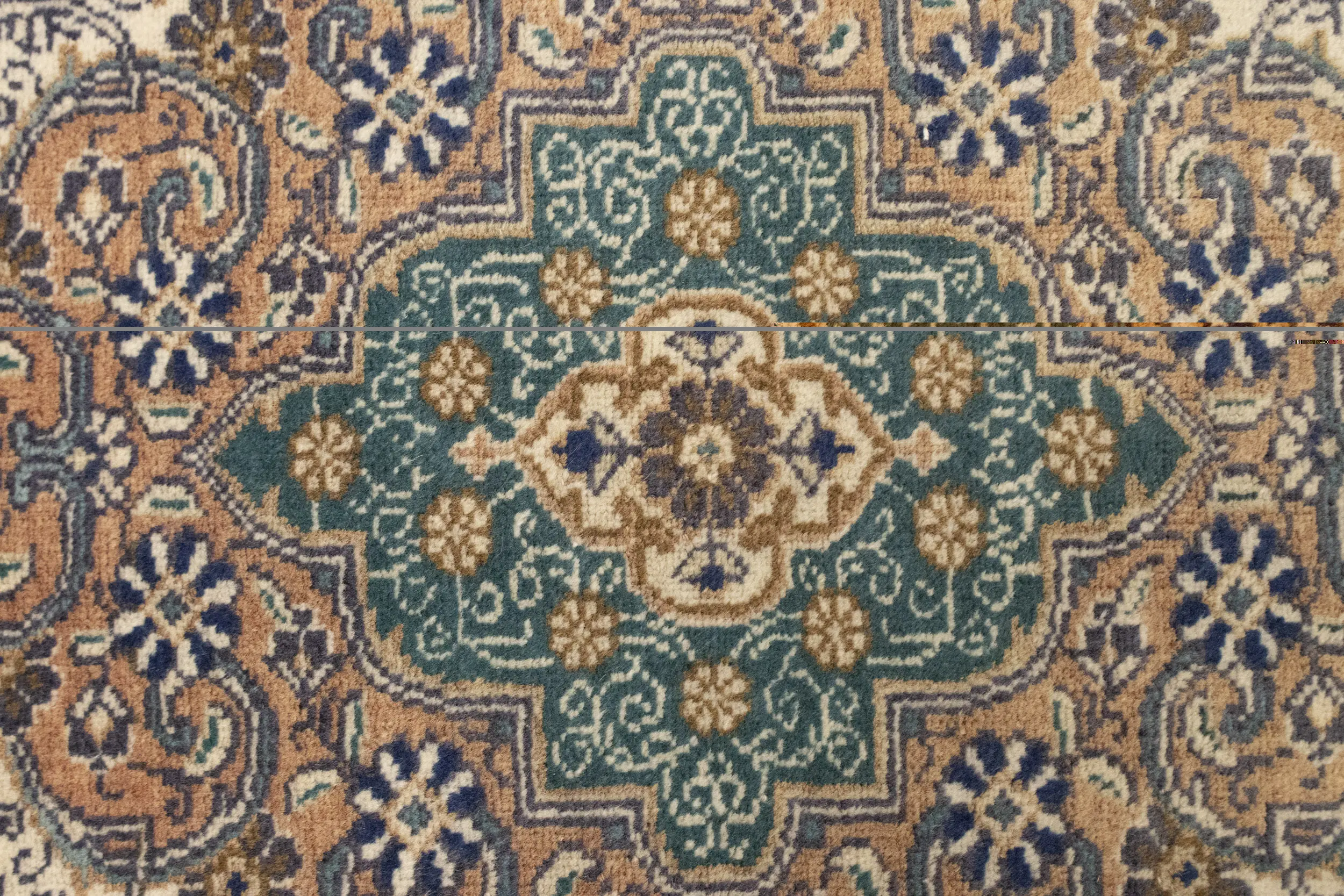 Semi Antique Cream Traditional 4'6X6'4 Tabriz Persian Rug