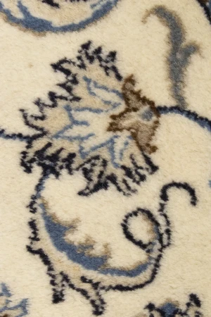 Cream Floral 2'3X4'6 Classic Persian Oriental Rug