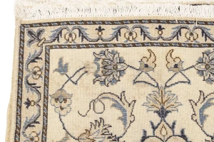 Cream Floral 2'3X4'6 Classic Persian Oriental Rug