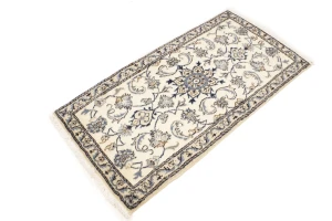 Cream Floral 2'3X4'6 Classic Persian Oriental Rug